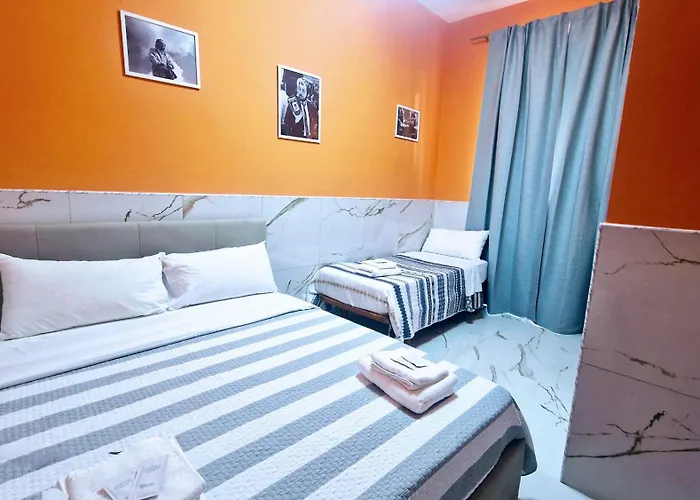 Oscar Rooms